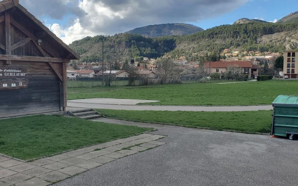 Stade d'athlétisme Guillaume