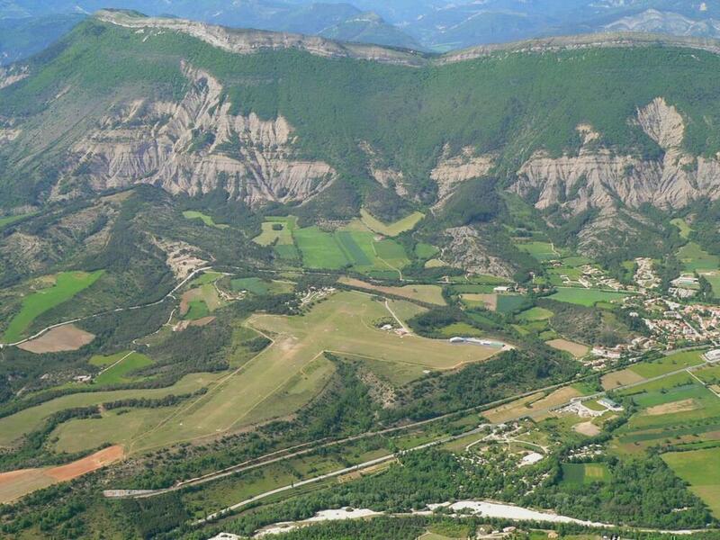 Aérodrome du Chevalet Aspres sur Buëch