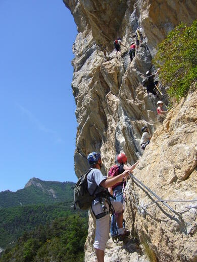 Via ferrata avec le bureau des guides des 2 Vallées - Photo 2