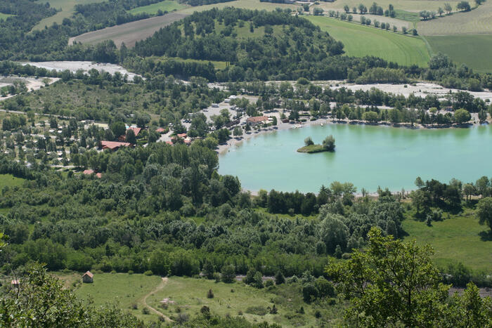 Camping 'Les Rives du Lac' à Veynes - Photo 9