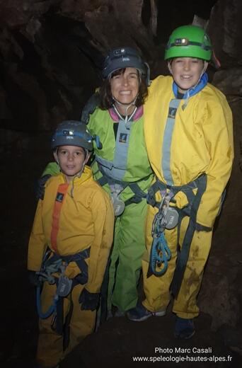 Spéléologie découverte en famille dès 5 ans - Photo 3