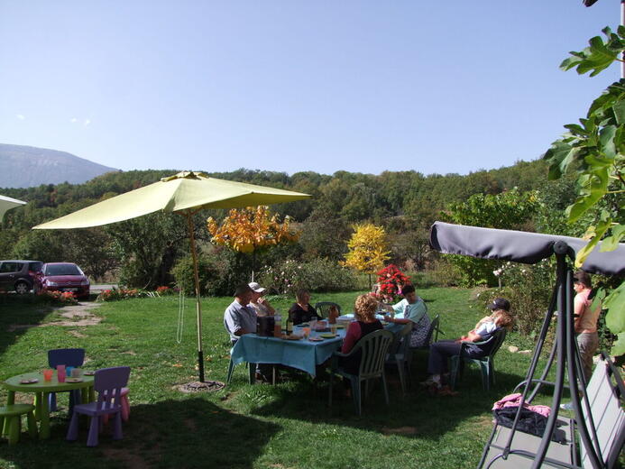 manger dehors - Photo 21