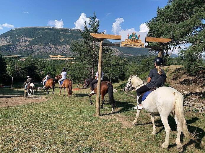 Centre équestre Istremont - Photo 1