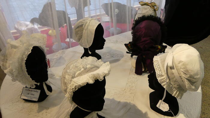 Musée du Costume et des métiers d'antan à Veynes - Photo 2